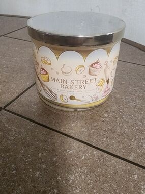 Bath & Body Works Main Street Bakery Candle - Cream, Yellow, Pink